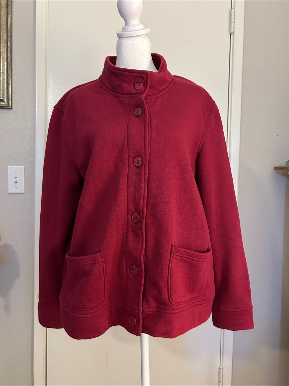 Laura Scott Women's Button-Front Teddy Jacket in Burgundy